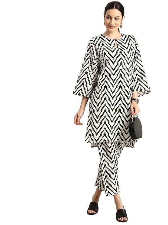 LookMark Women's Printed Cotton Blend Straight Kurta Pant Set - Elegant Ethnic Wear Ensemble for Modern Women, Perfect for Any Occasion