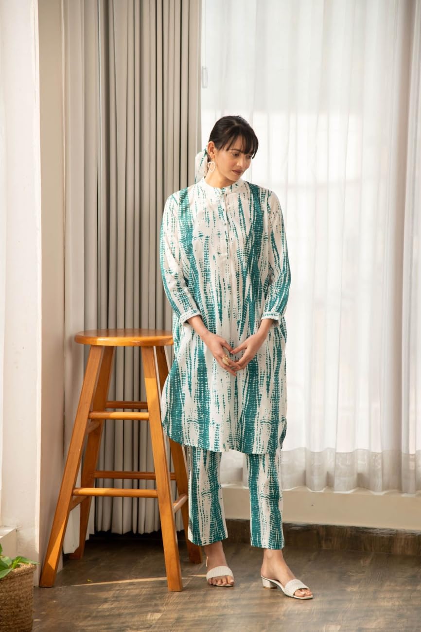 LookMark Women's Printed Cotton Blend Straight Kurta Pant Set - Elegant Ethnic Wear Ensemble for Modern Women, Perfect for Any Occasion