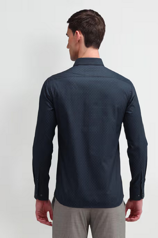 ARROW Men Patterned Slim Fit Cotton Shirt with Patch Pocket