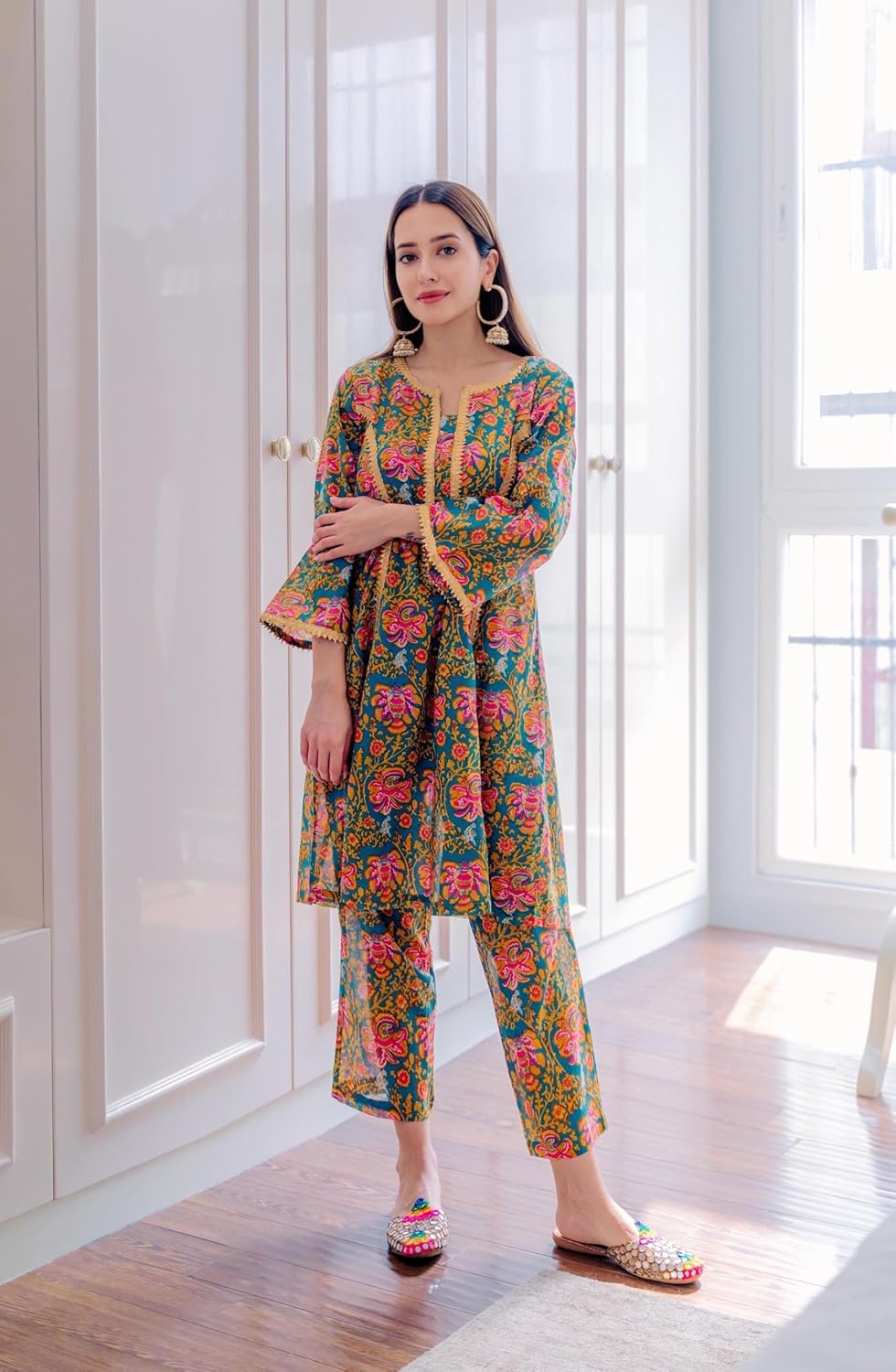 LookMark Women's Cotton Blend Floral Printed Kurta Pant Set Suitable for Every Indian Occasion