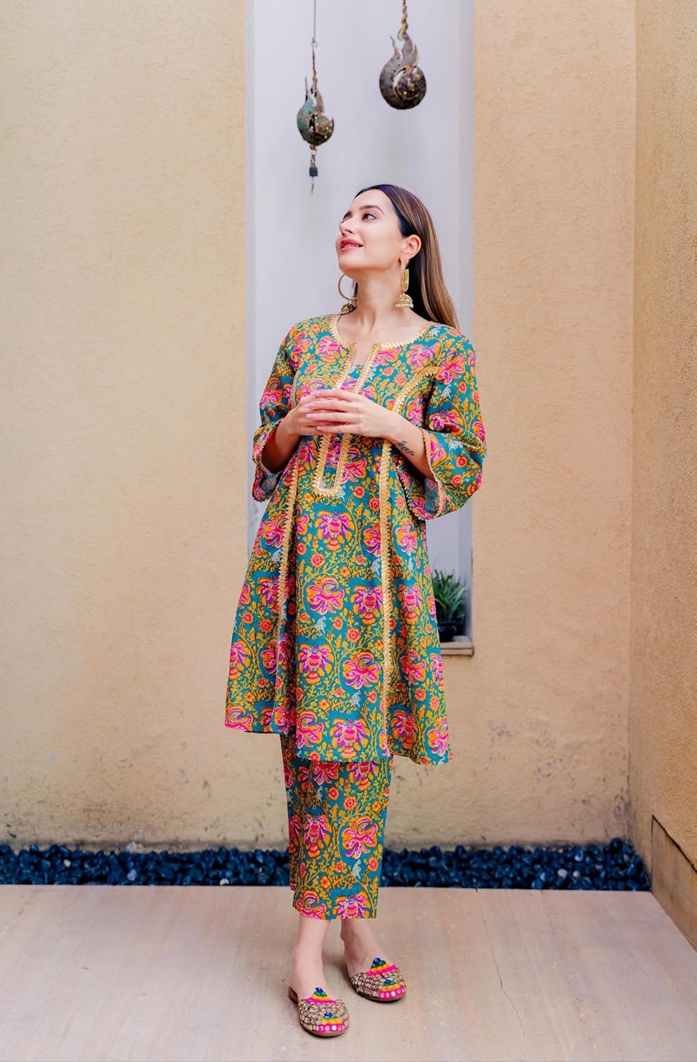 LookMark Women's Cotton Blend Floral Printed Kurta Pant Set Suitable for Every Indian Occasion