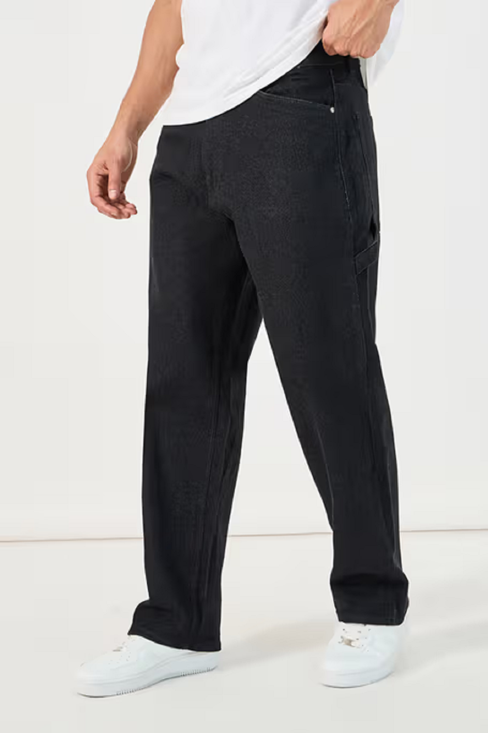 Men Solid Black Carpenter Fit Jeans