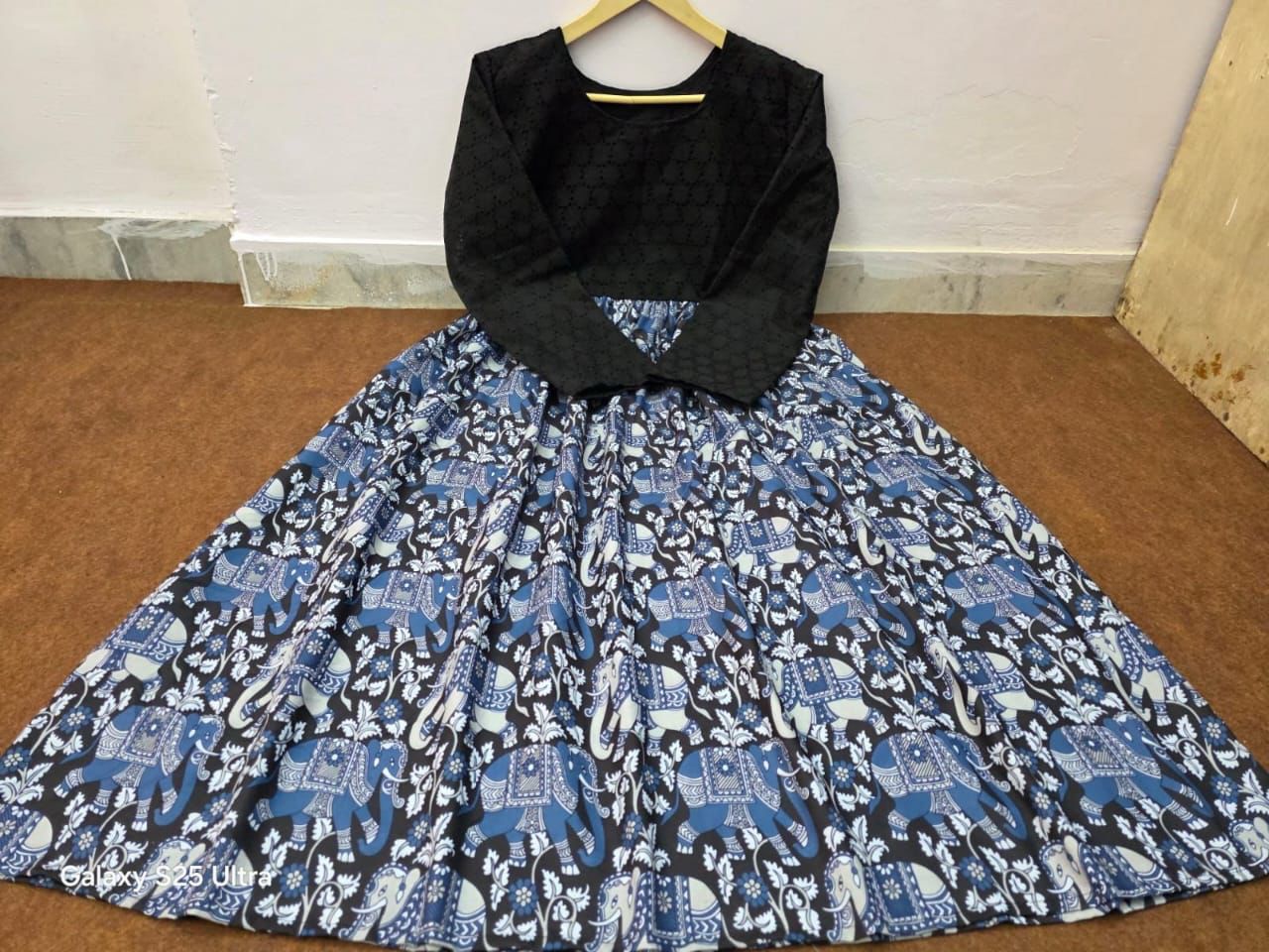 Chiken Shifli Cotton Middi Gown dress