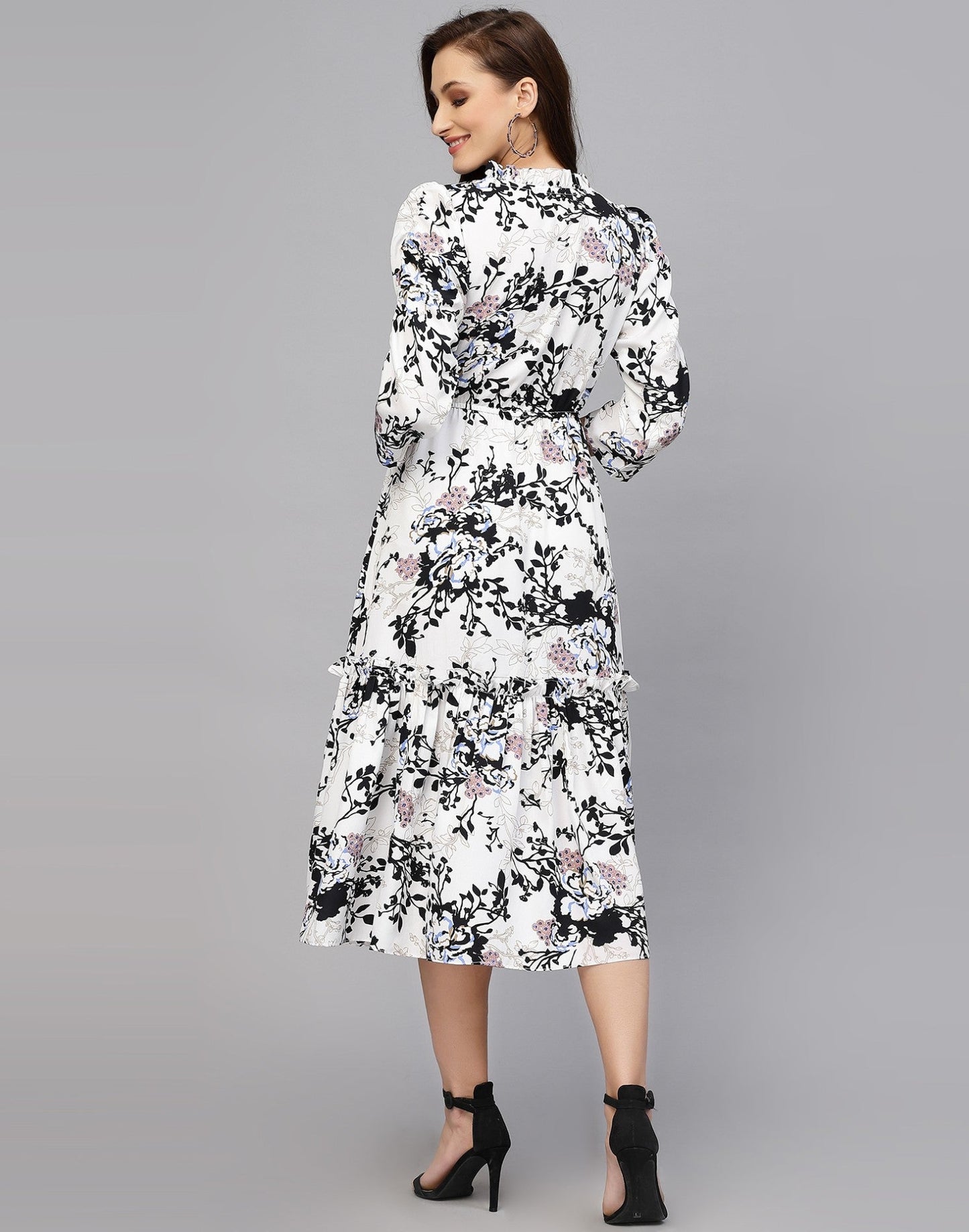 WesternStitch Women's Crepe Floral Printed Ruffled Western Maxi Dress WesternStitch