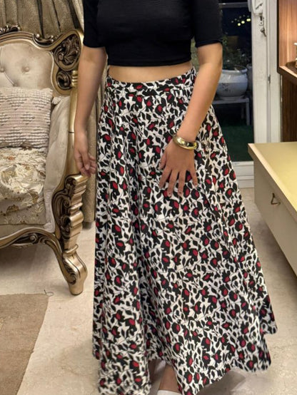 Women's Black Crop Top with Printed Flared Skirt