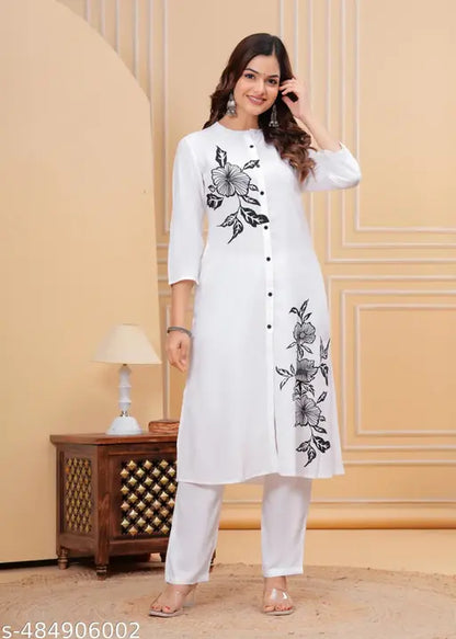 Women Flowers Print A-line Kurta Pant Set