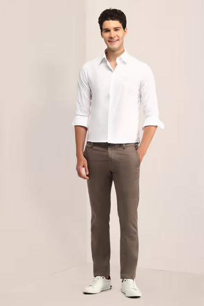 U.S. POLO ASSN.  Men Tailored Fit Solid Spread Collar Casual Shirt