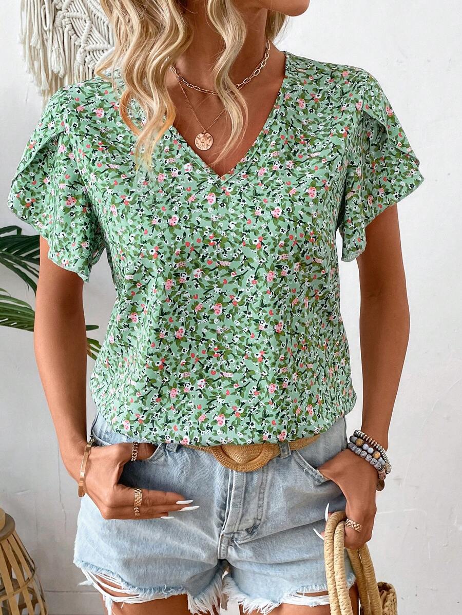 WesternStitchPrint Rolled-Up Short Sleeves Round Neckline Relaxed Fit Top For Women & Girls 
