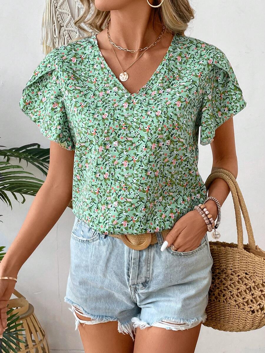 WesternStitchPrint Rolled-Up Short Sleeves Round Neckline Relaxed Fit Top For Women & Girls 